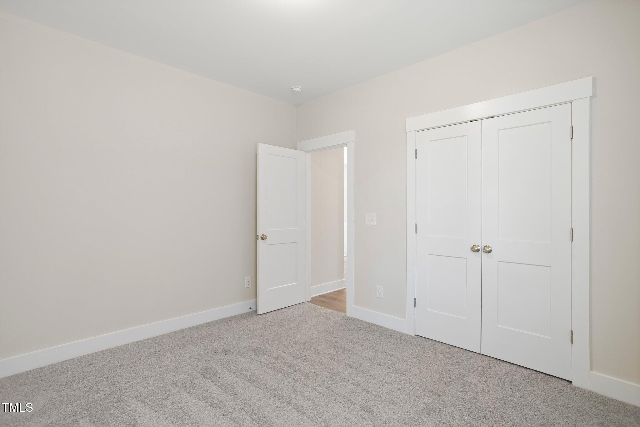 1129 Capulet Drive