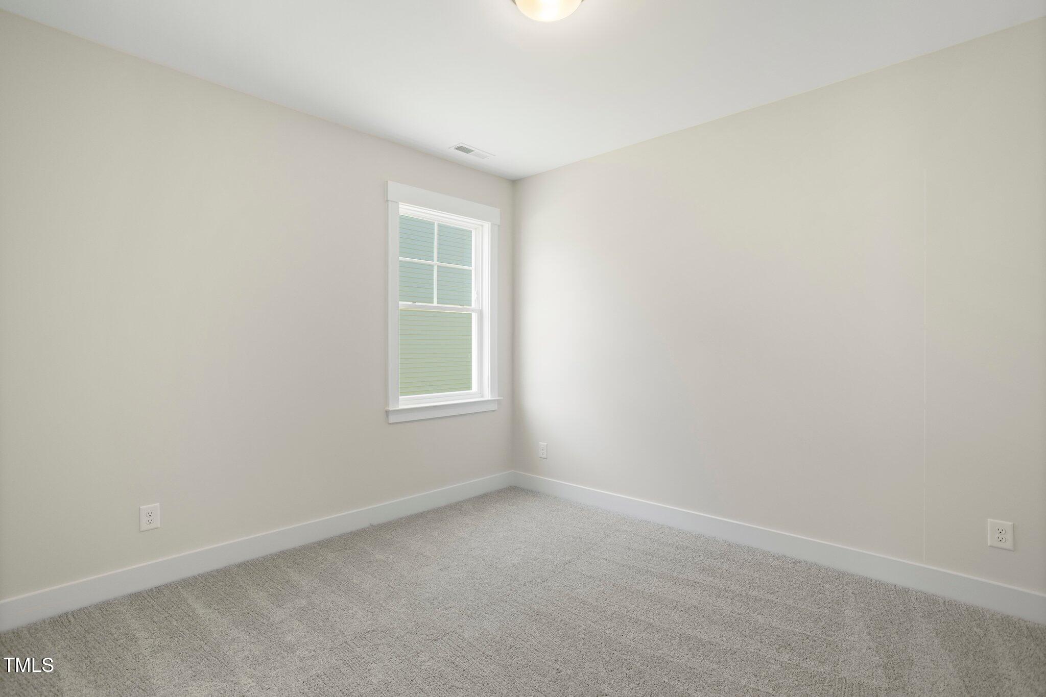 1129 Capulet Drive