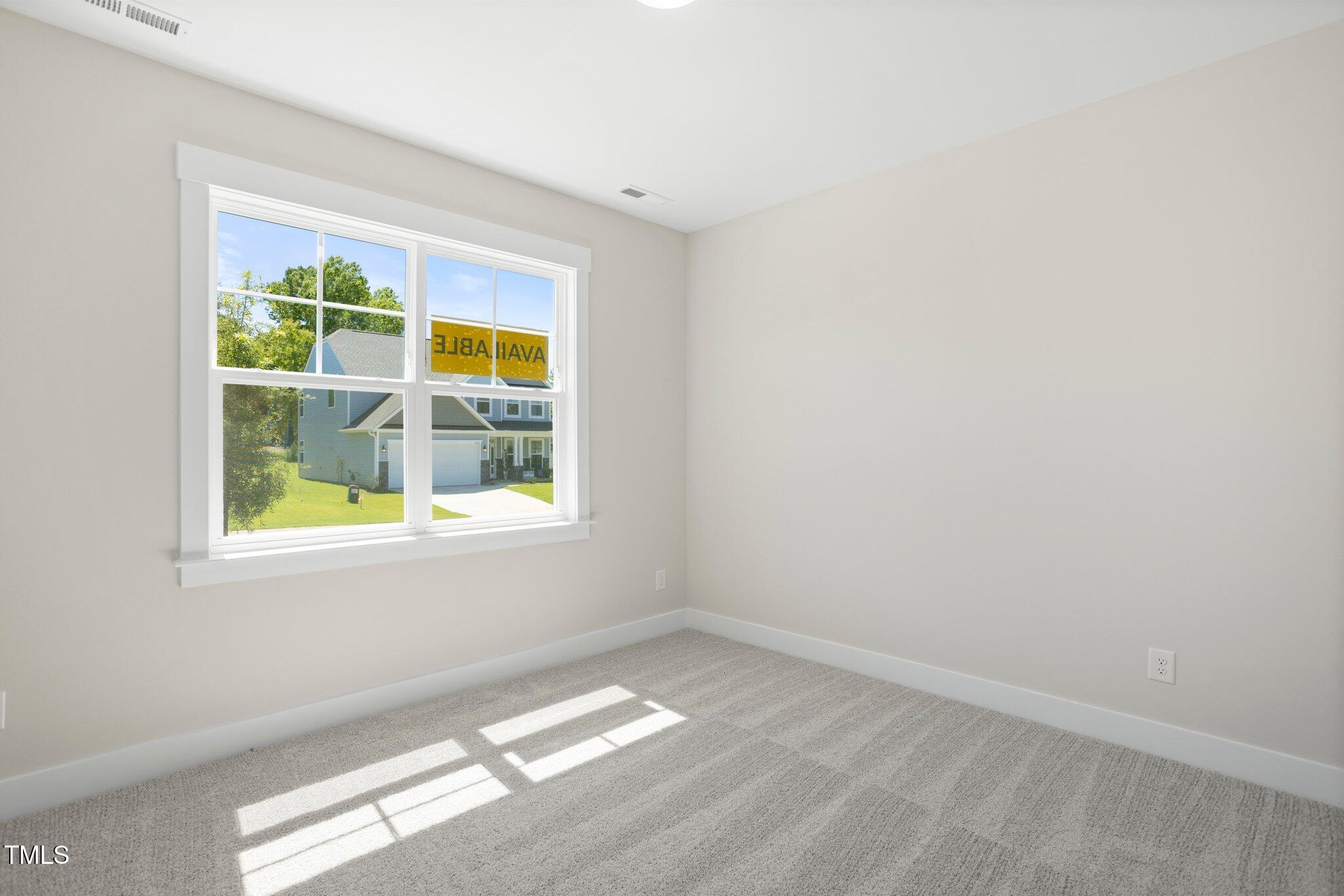1129 Capulet Drive