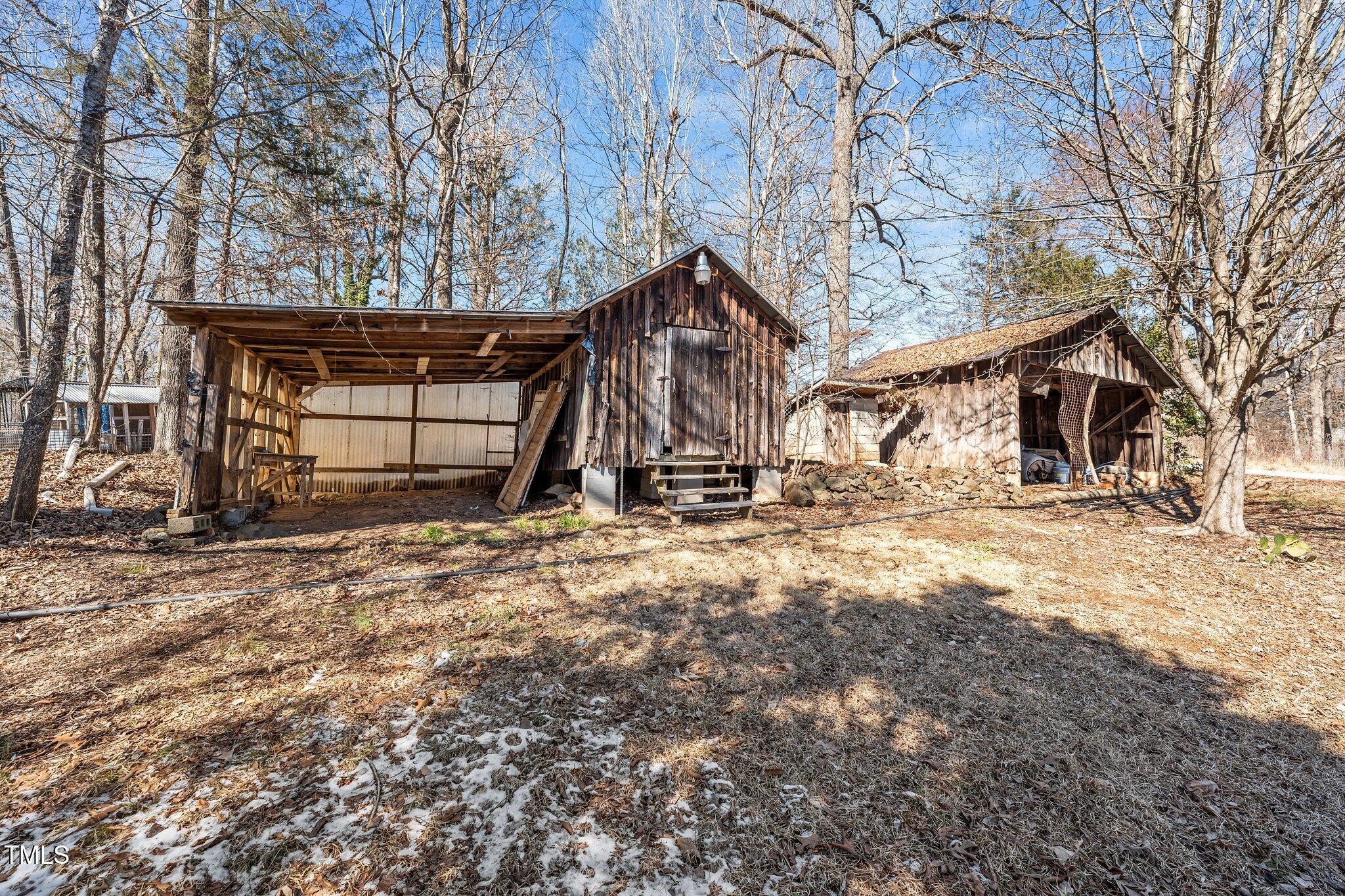 2810 Hickory Hill Road