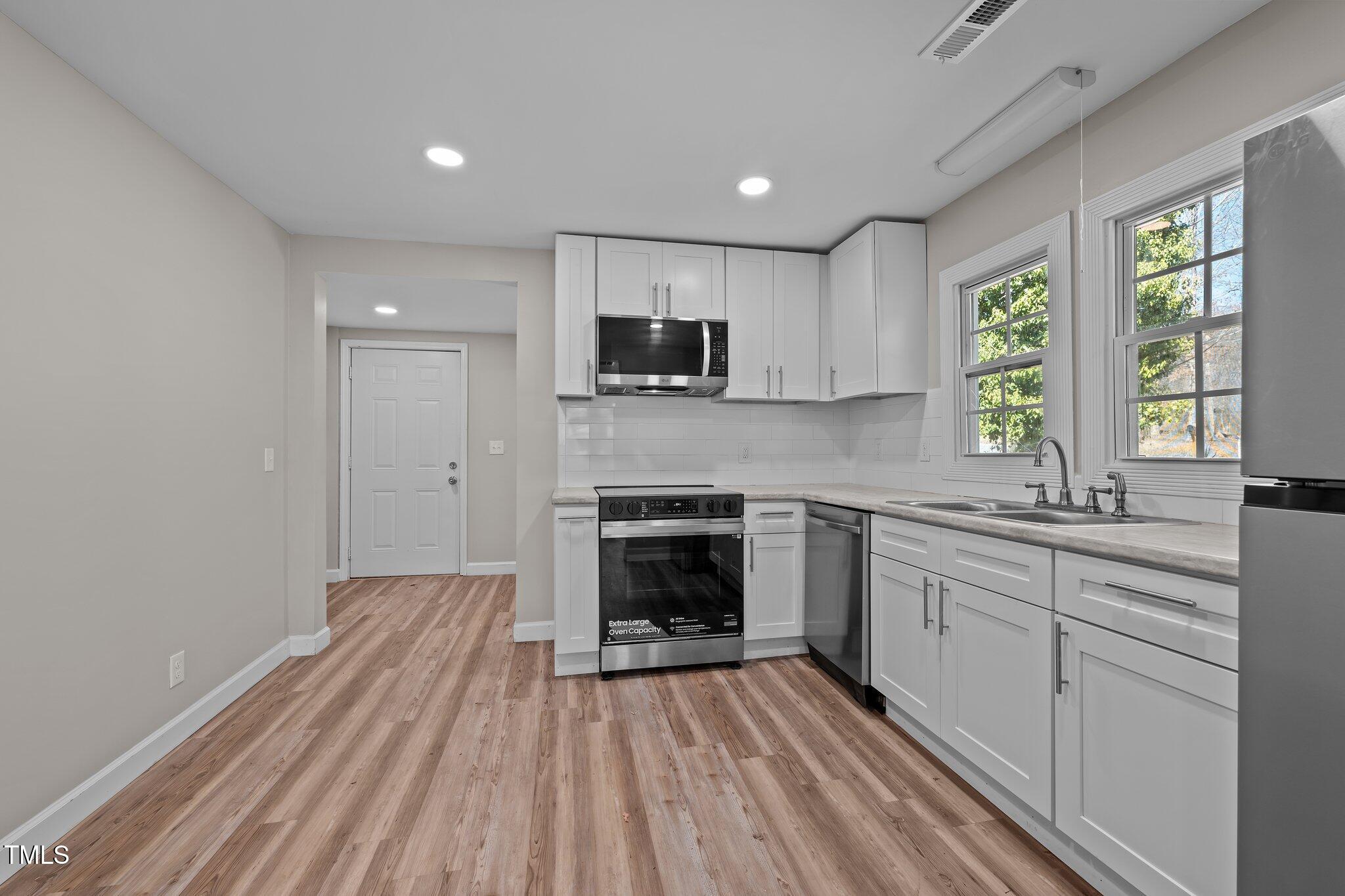 2810 Hickory Hill Road