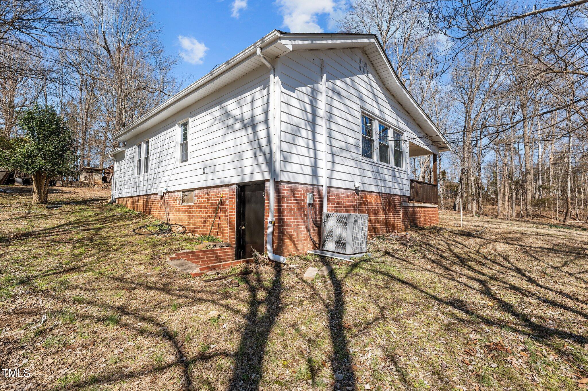 2810 Hickory Hill Road