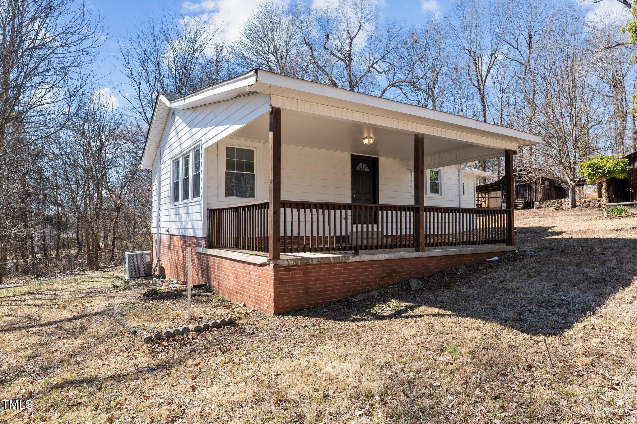 2810 Hickory Hill Road