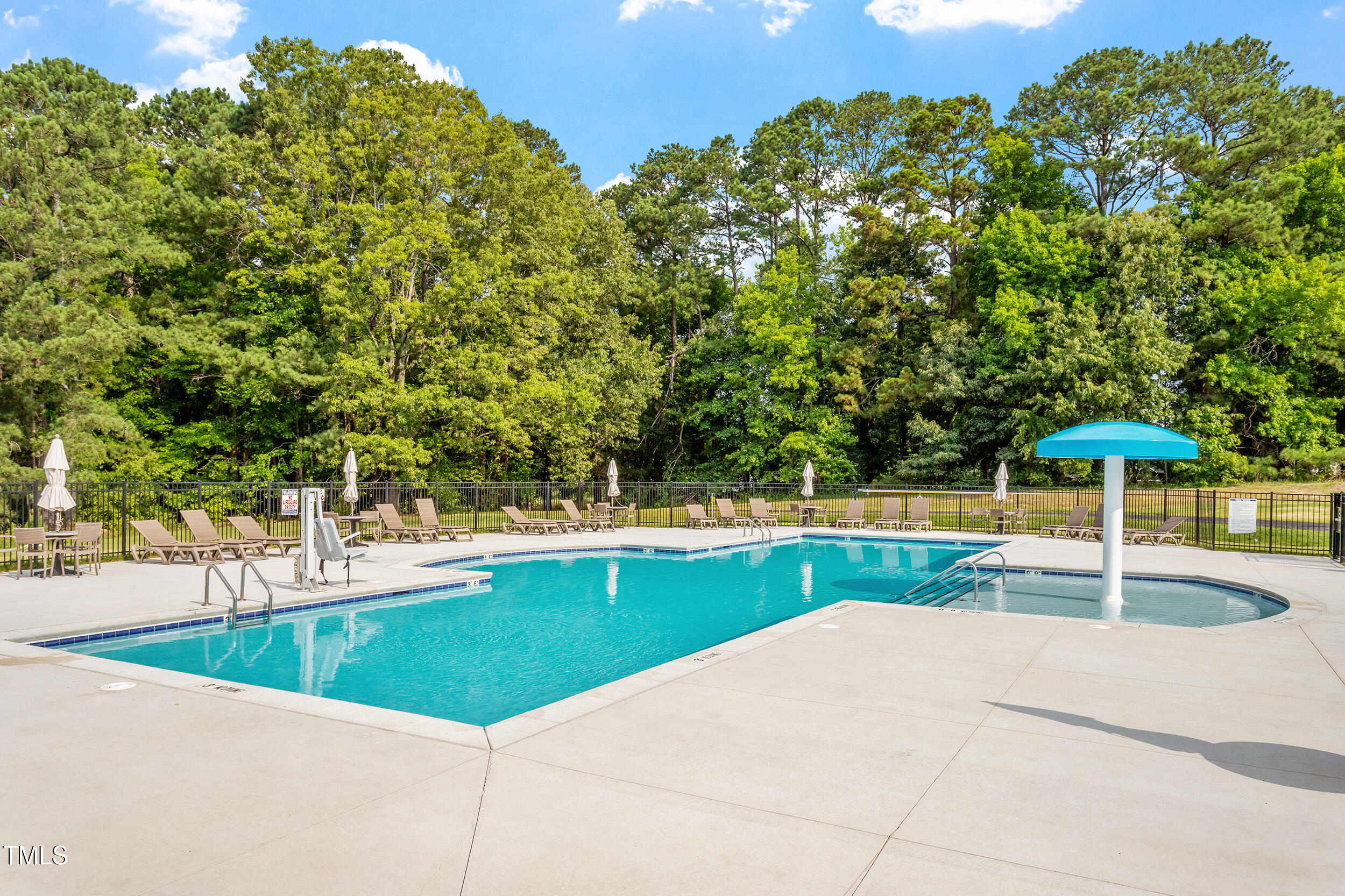 347 N. Maple Walk Drive # 211