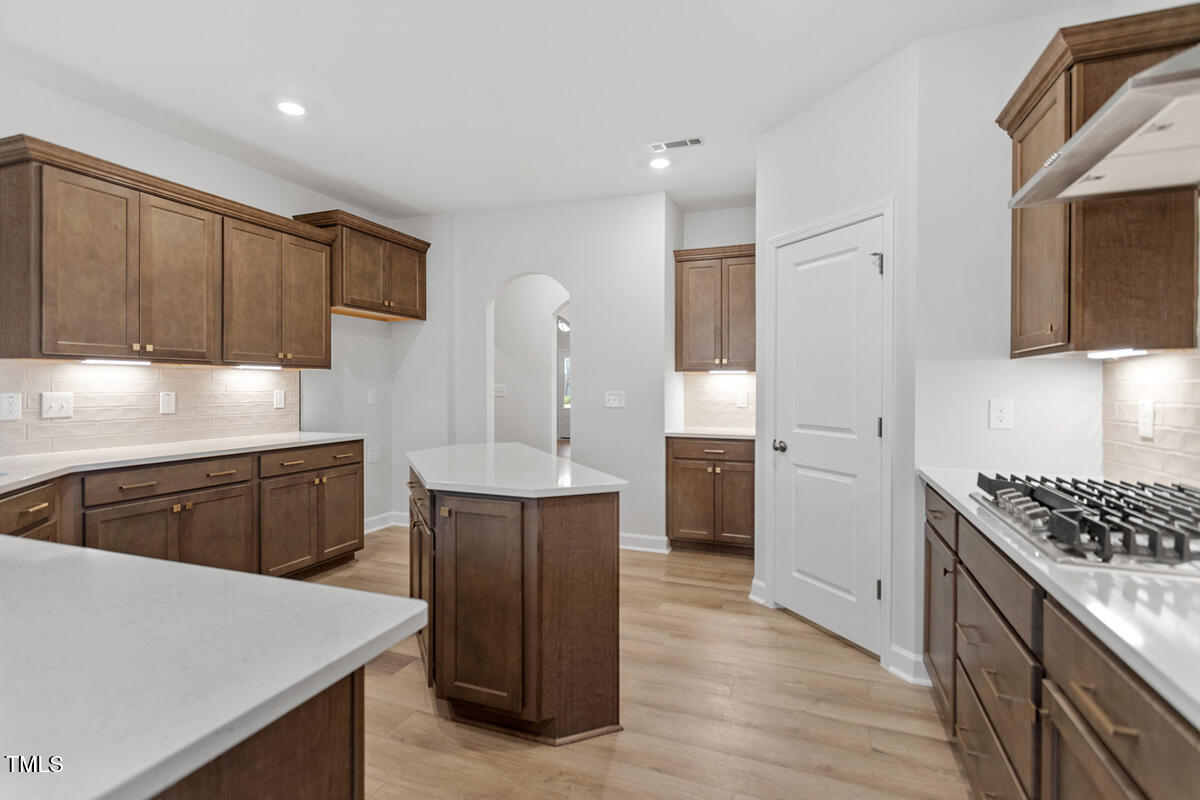 347 N. Maple Walk Drive # 211