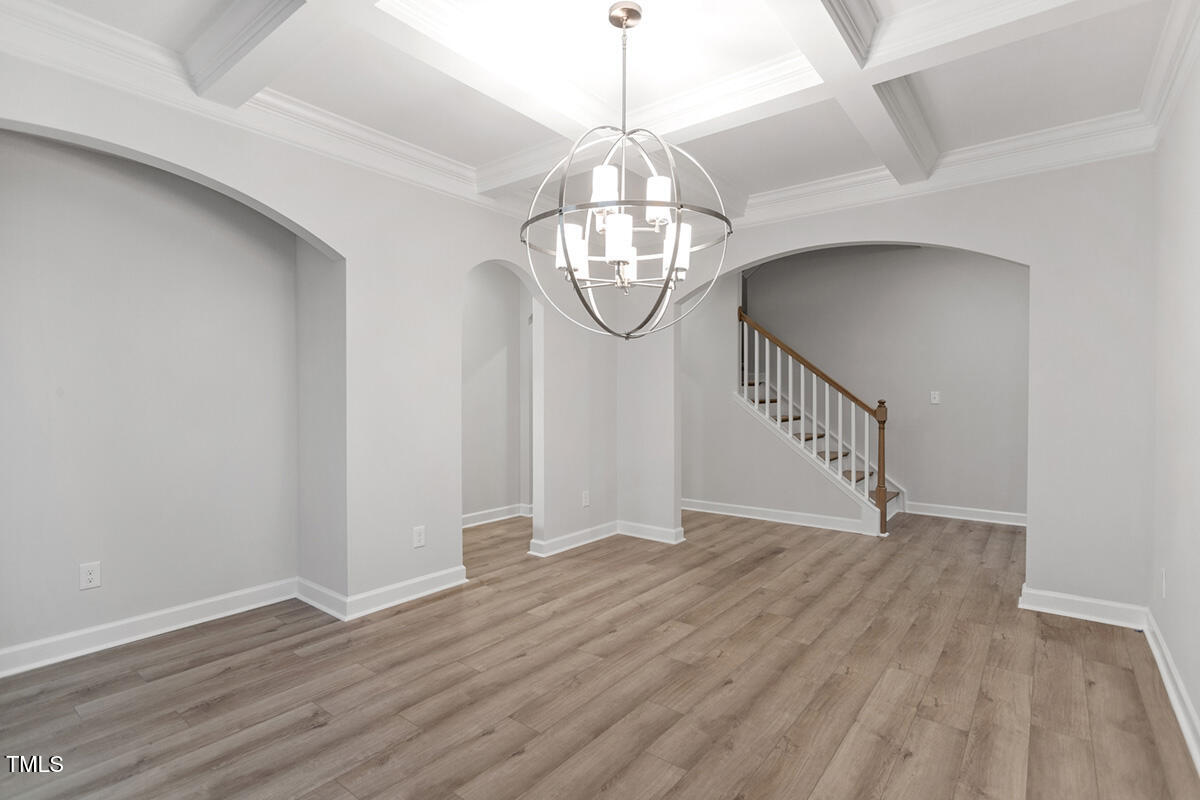 347 N. Maple Walk Drive # 211