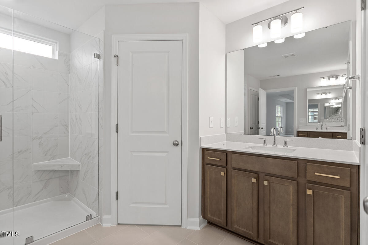 347 N. Maple Walk Drive # 211