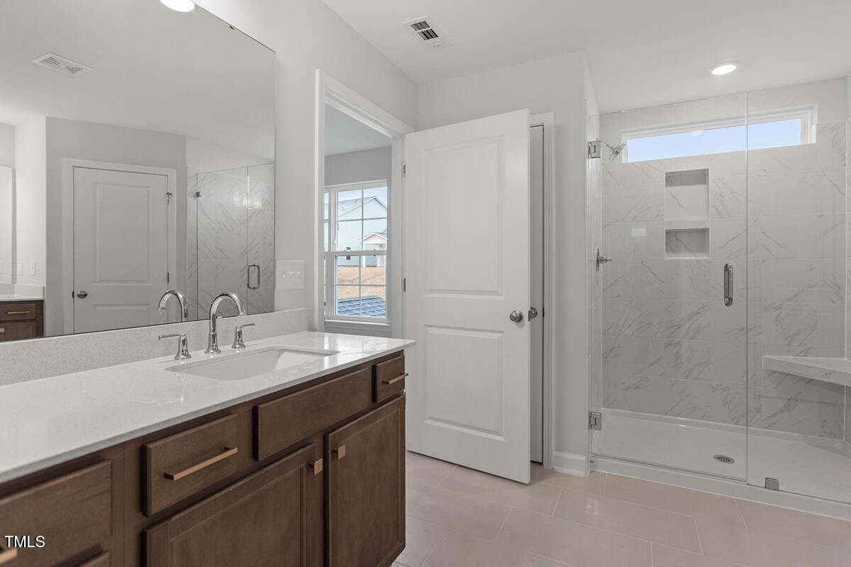 347 N. Maple Walk Drive # 211