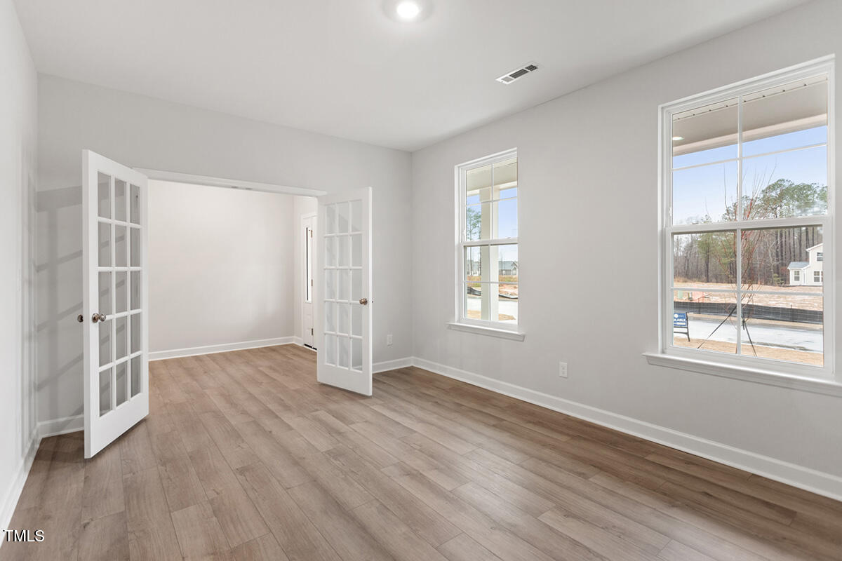 347 N. Maple Walk Drive # 211