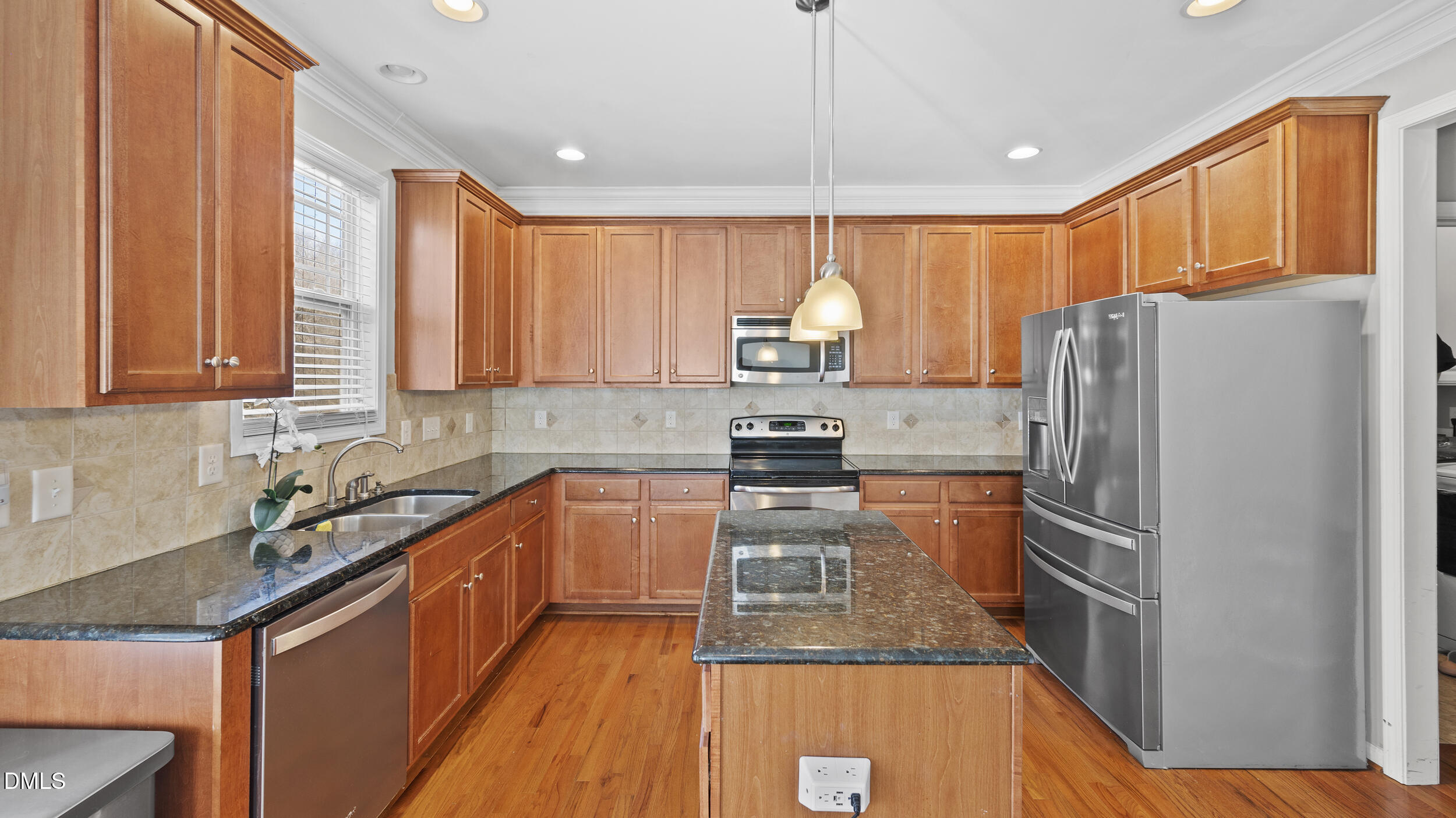 2075 Glenkirk Drive