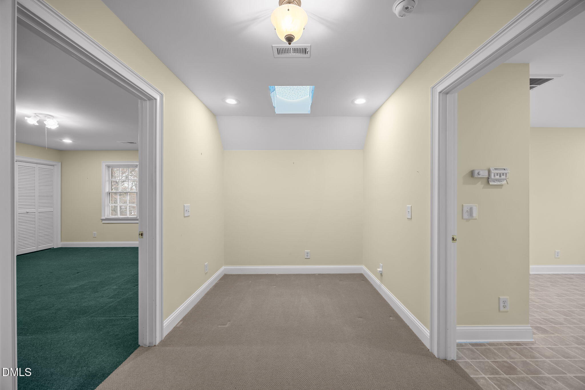 302 Green Court