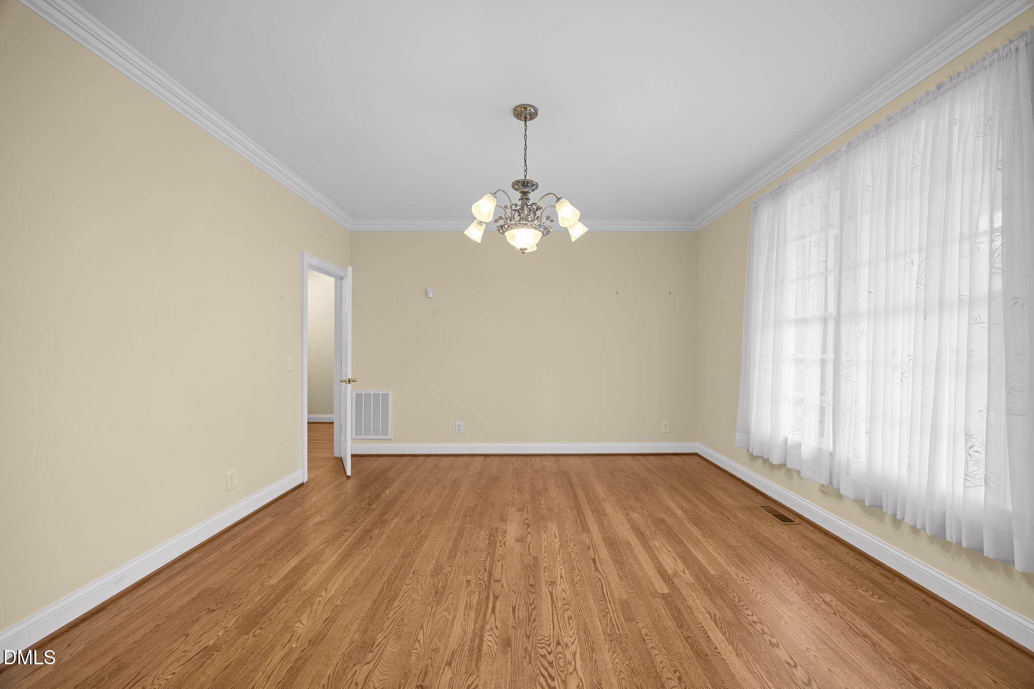 302 Green Court