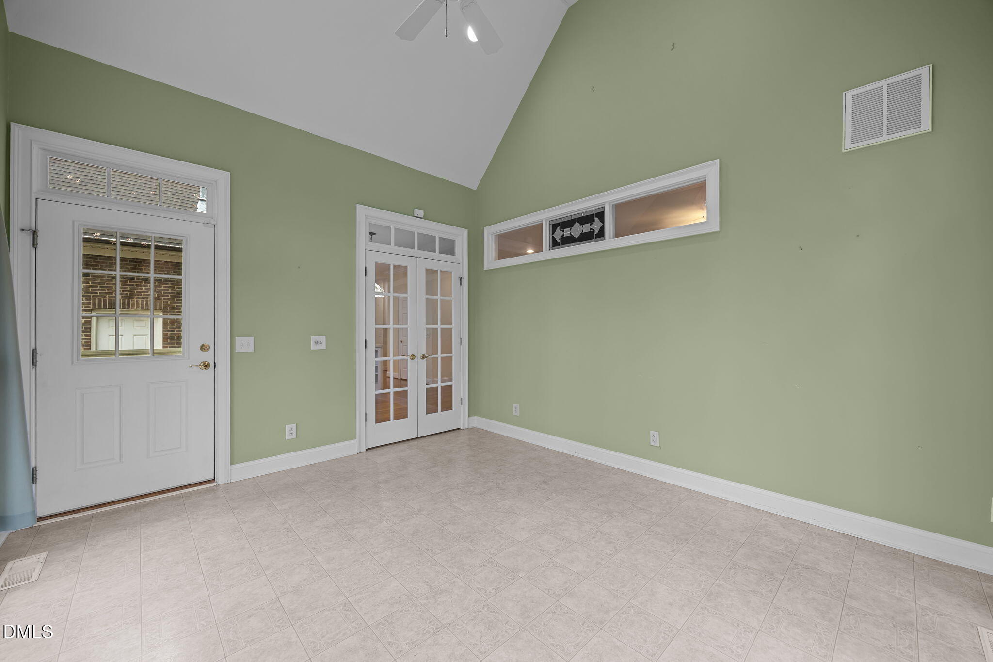 302 Green Court