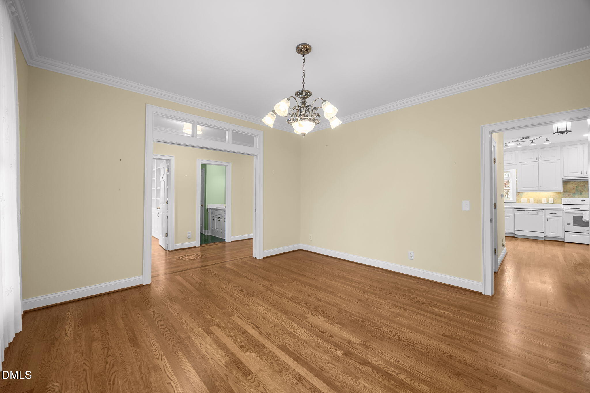 302 Green Court