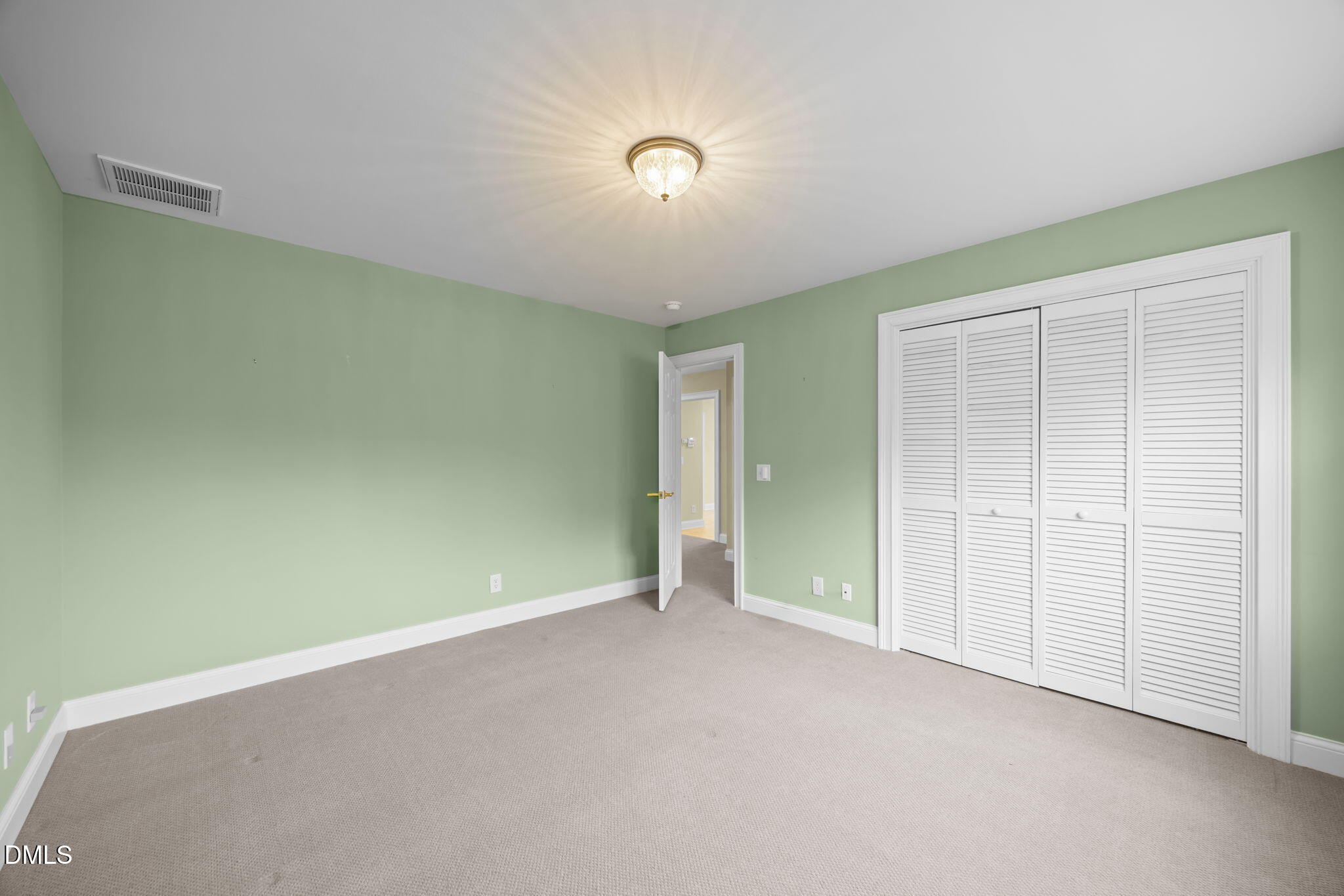 302 Green Court
