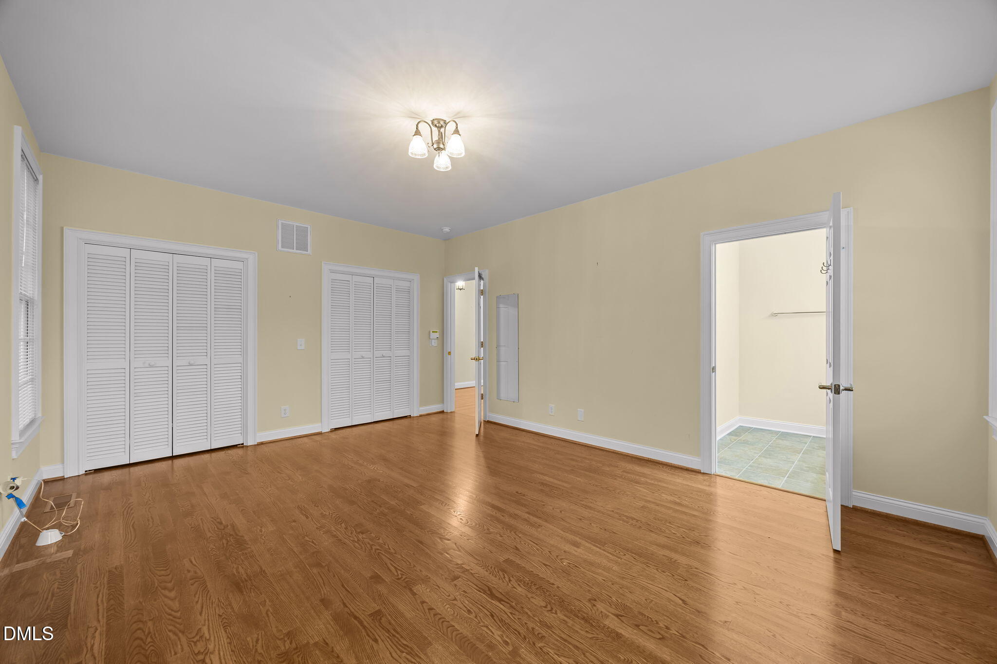 302 Green Court