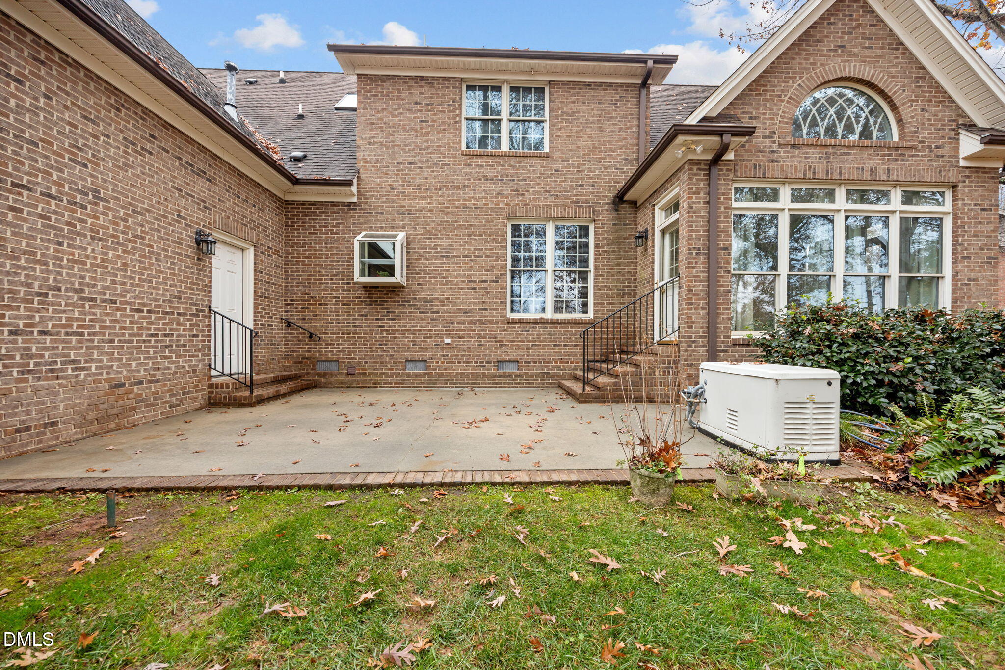 302 Green Court