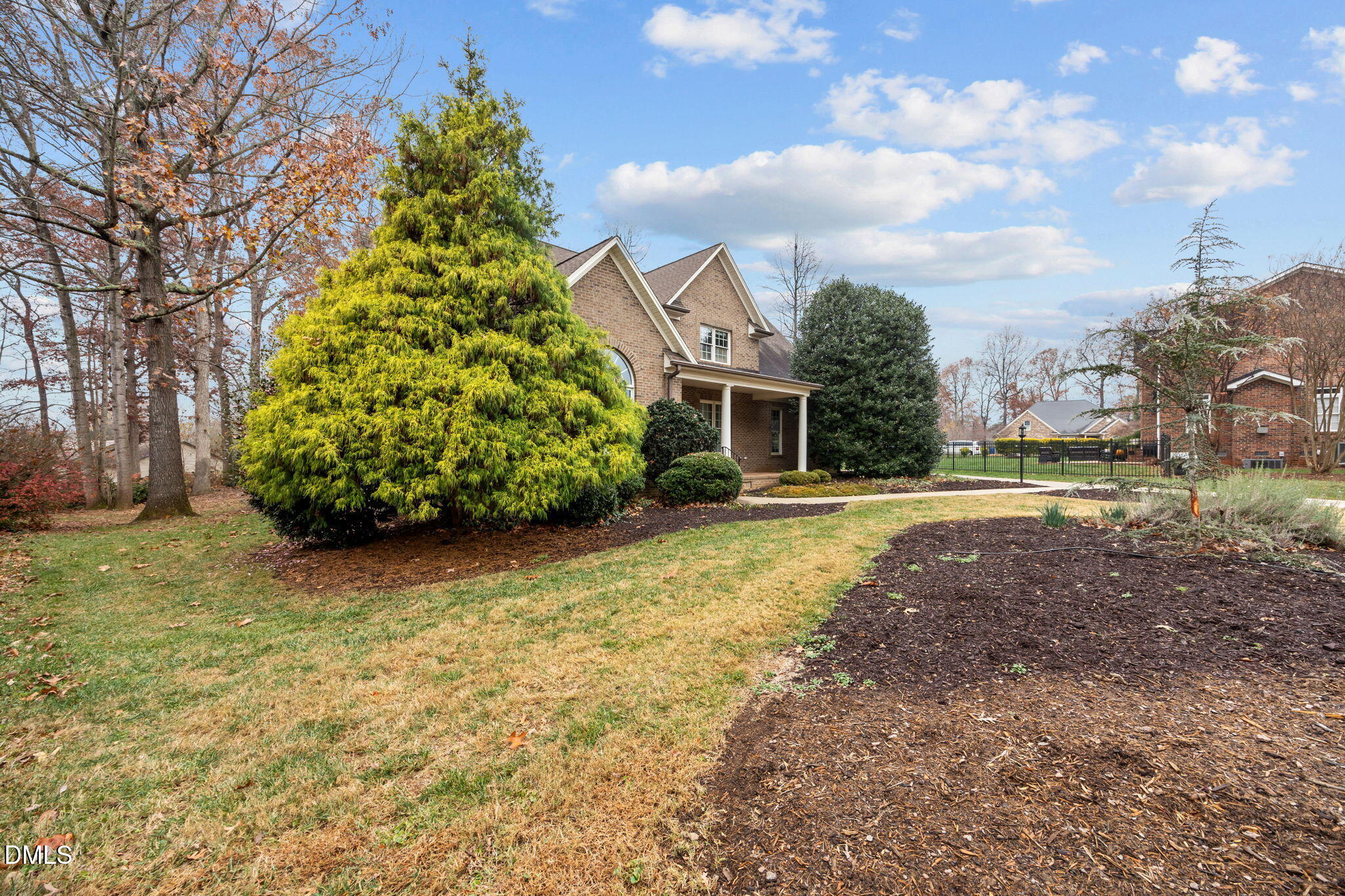 302 Green Court