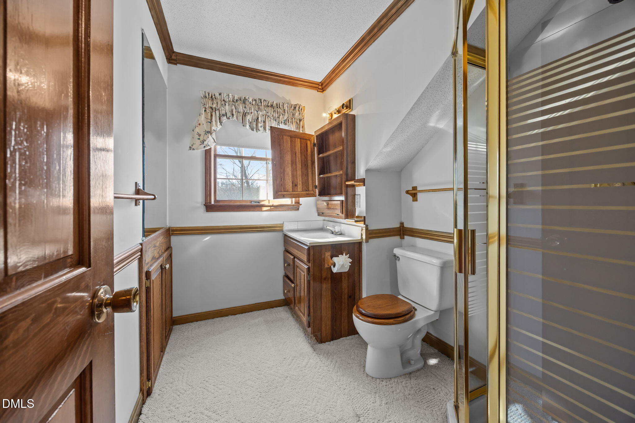 2404 Saddle Club Road
