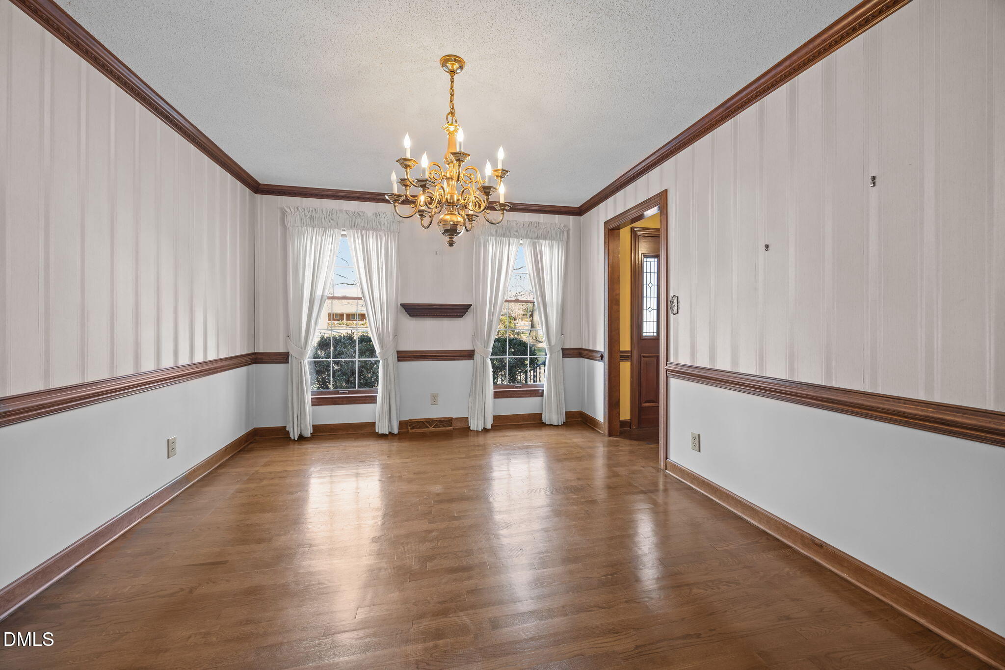 2404 Saddle Club Road