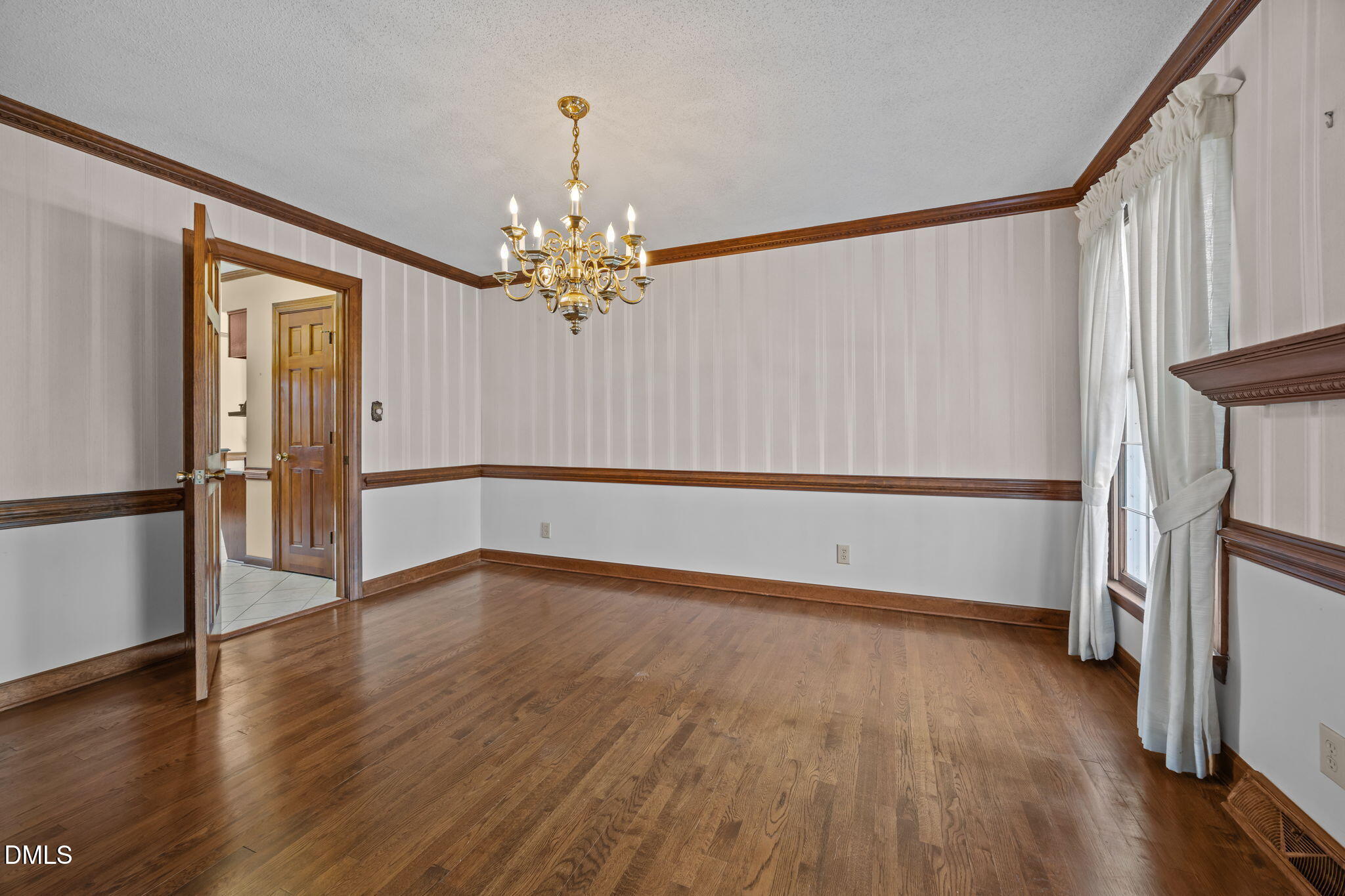 2404 Saddle Club Road