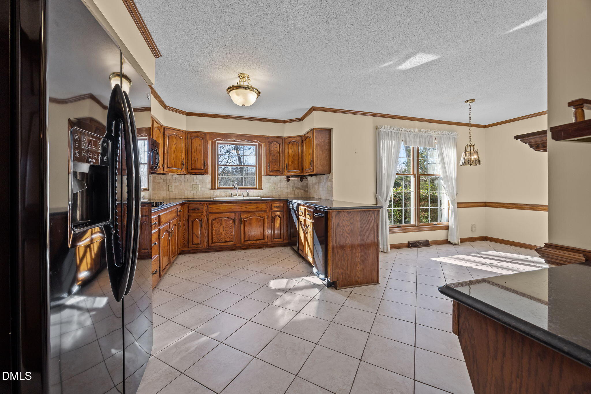 2404 Saddle Club Road