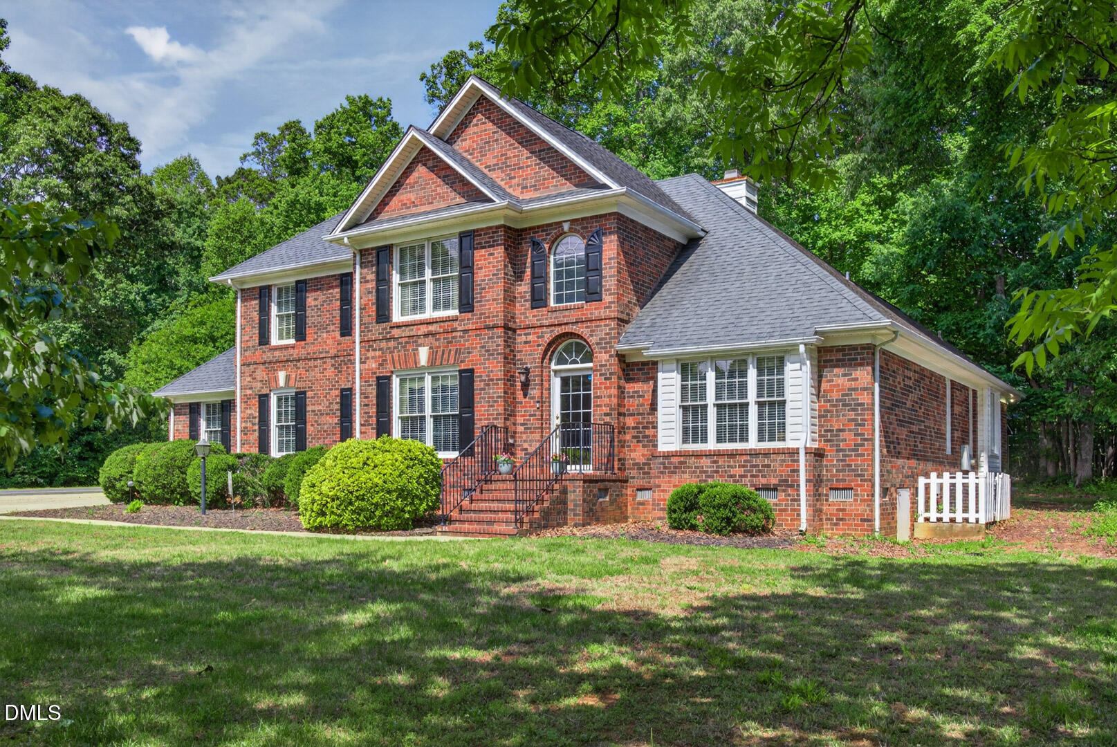 100 Brookfield Court