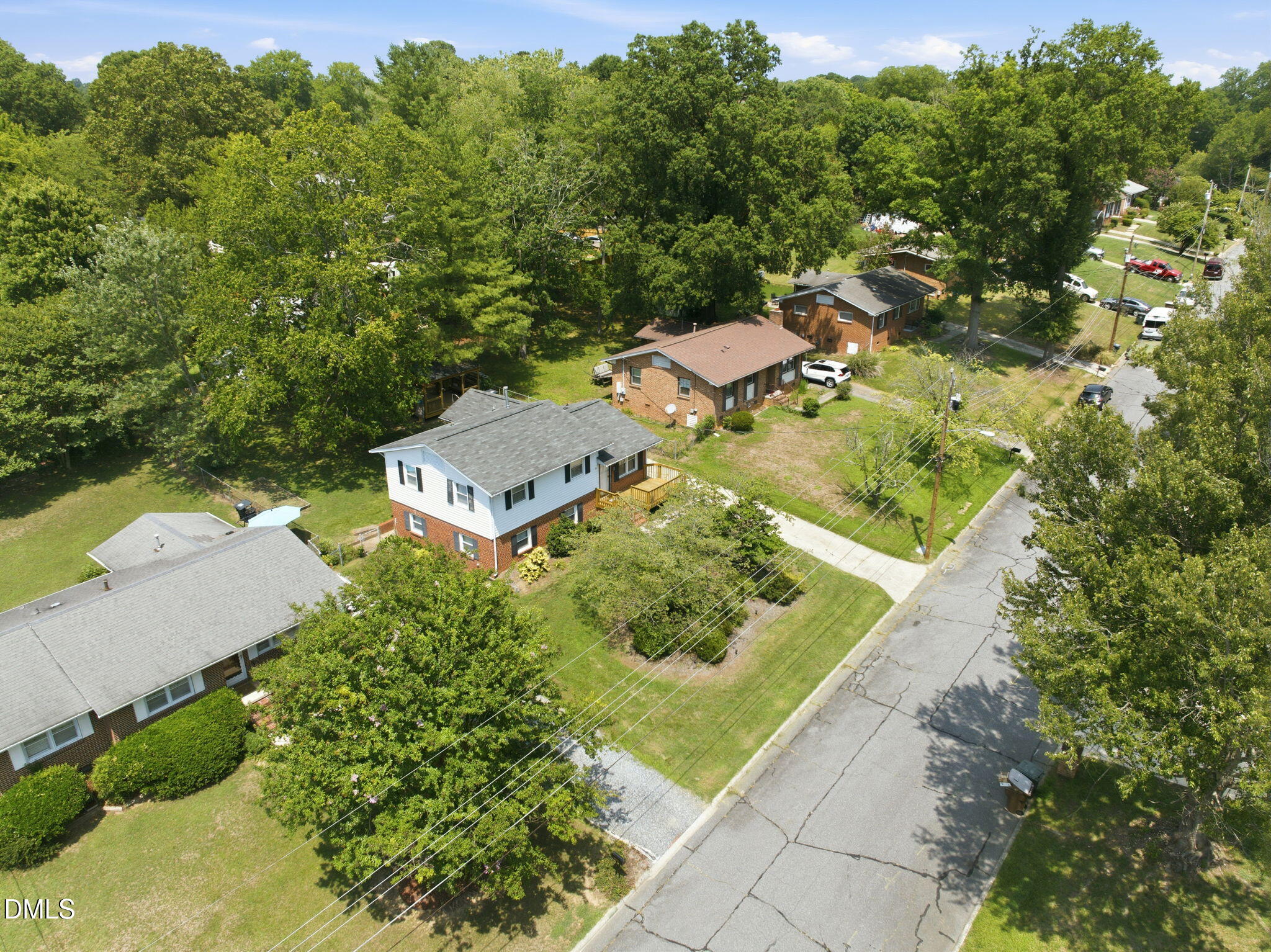 2222 Lynette Drive