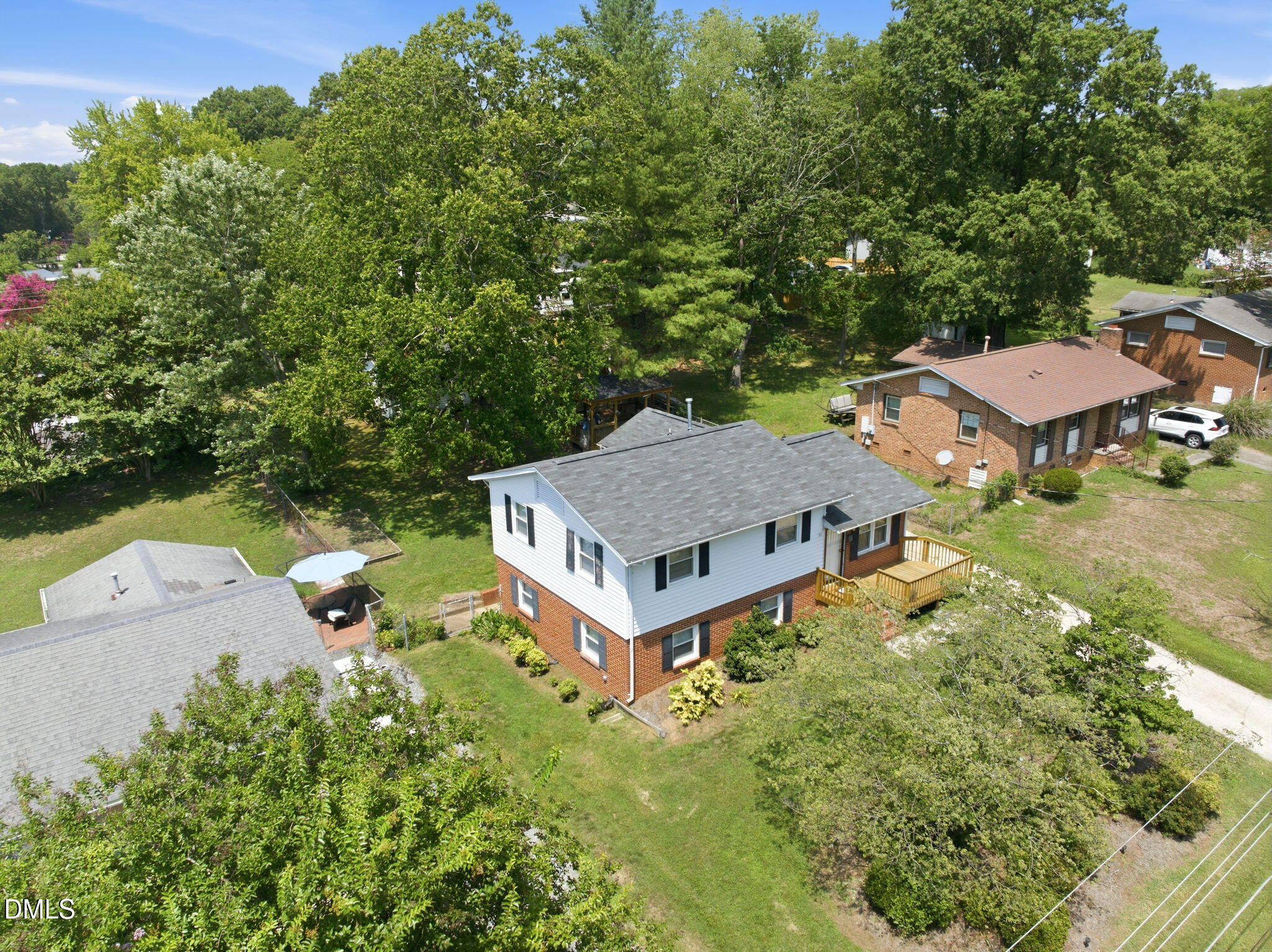 2222 Lynette Drive