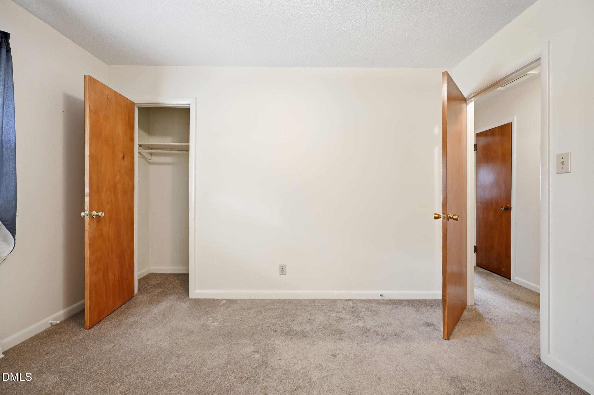 2222 Lynette Drive