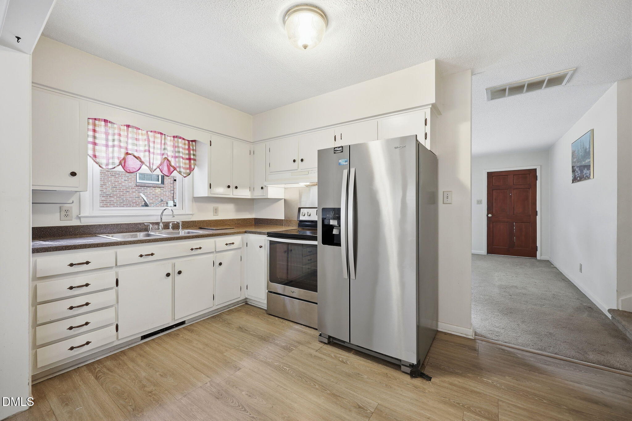 2222 Lynette Drive