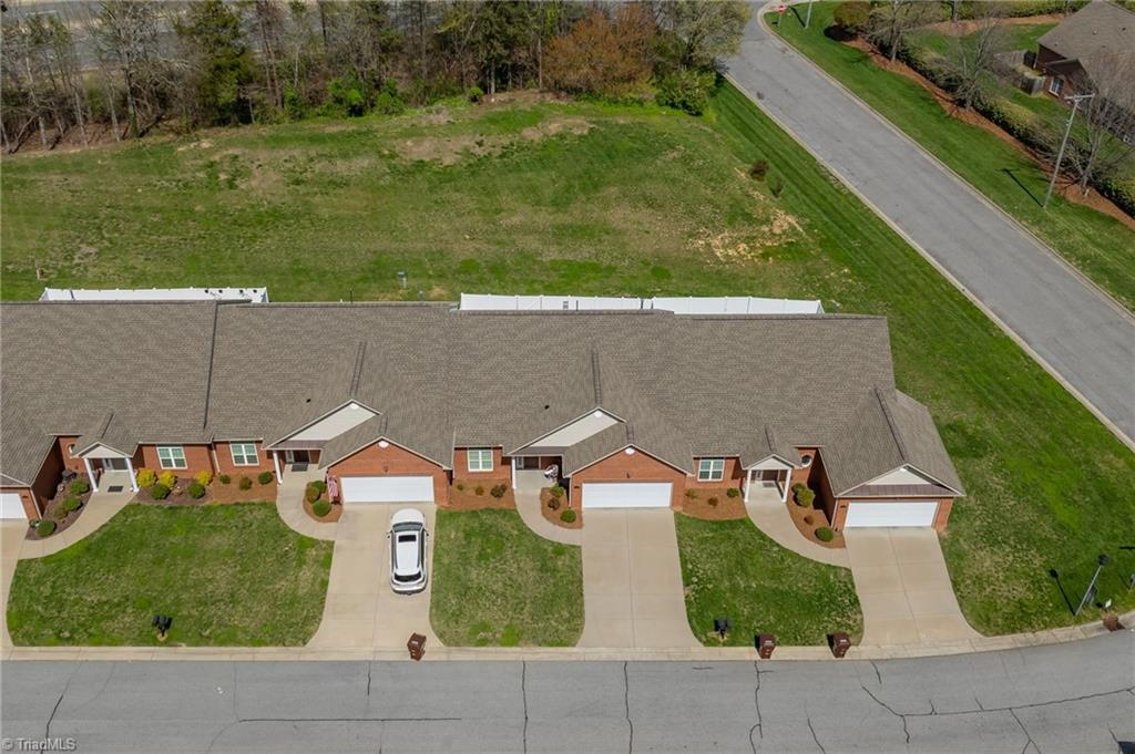 395 Northbridge Drive