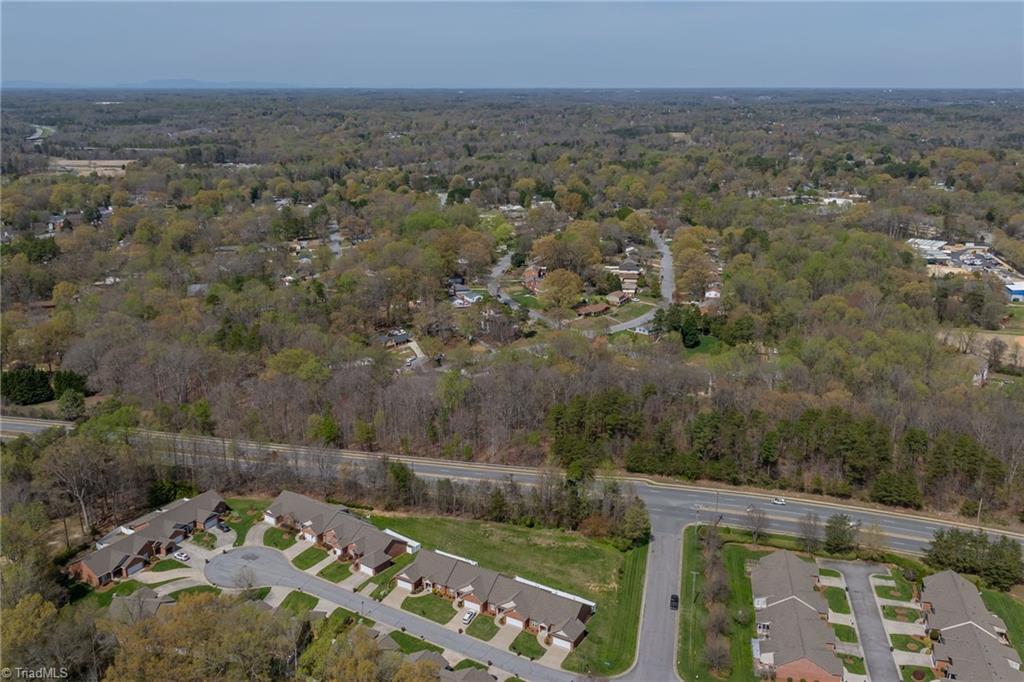 395 Northbridge Drive