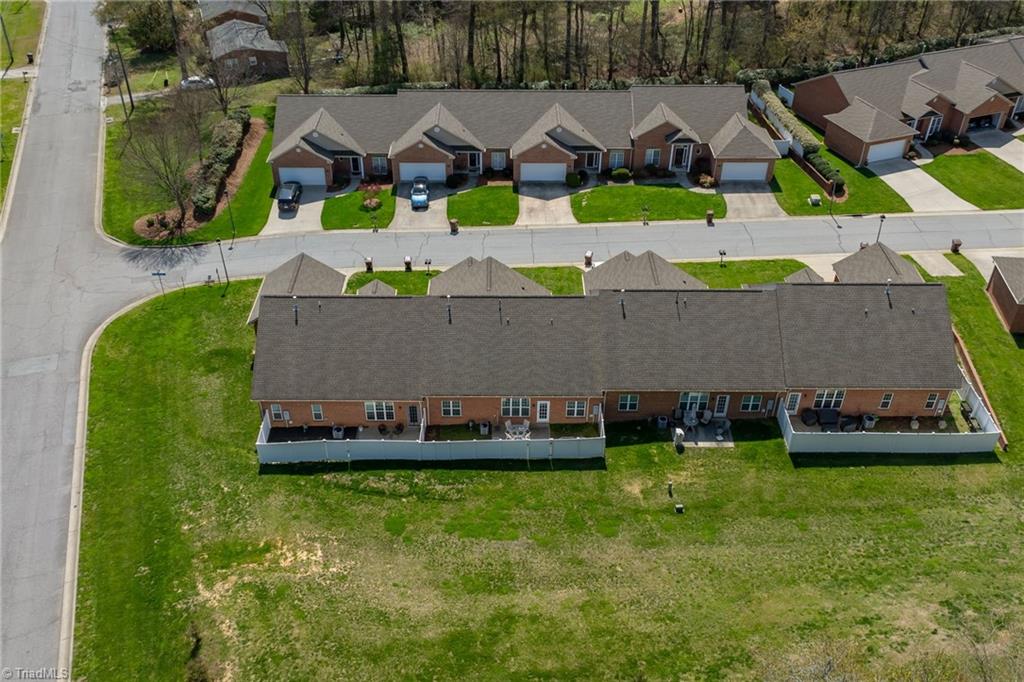 395 Northbridge Drive