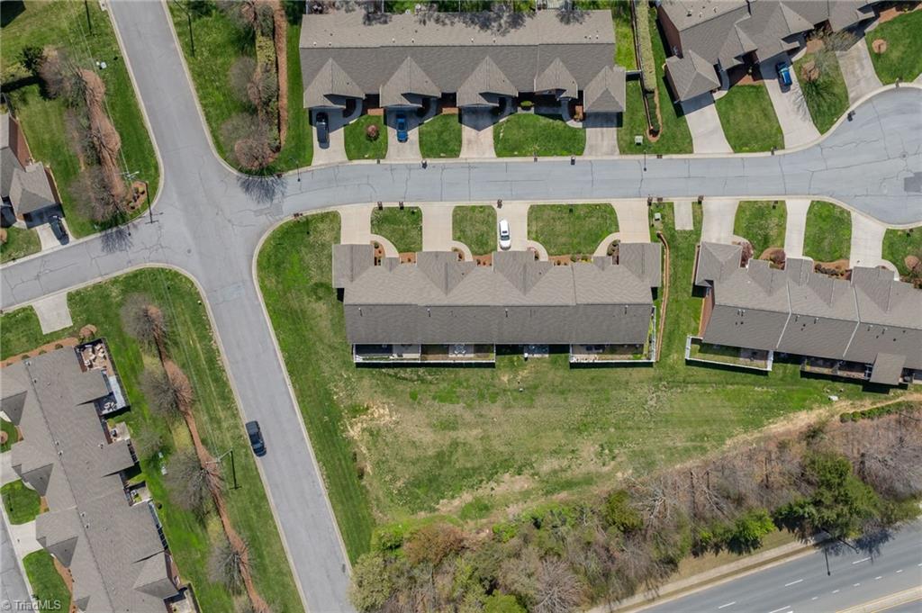 395 Northbridge Drive