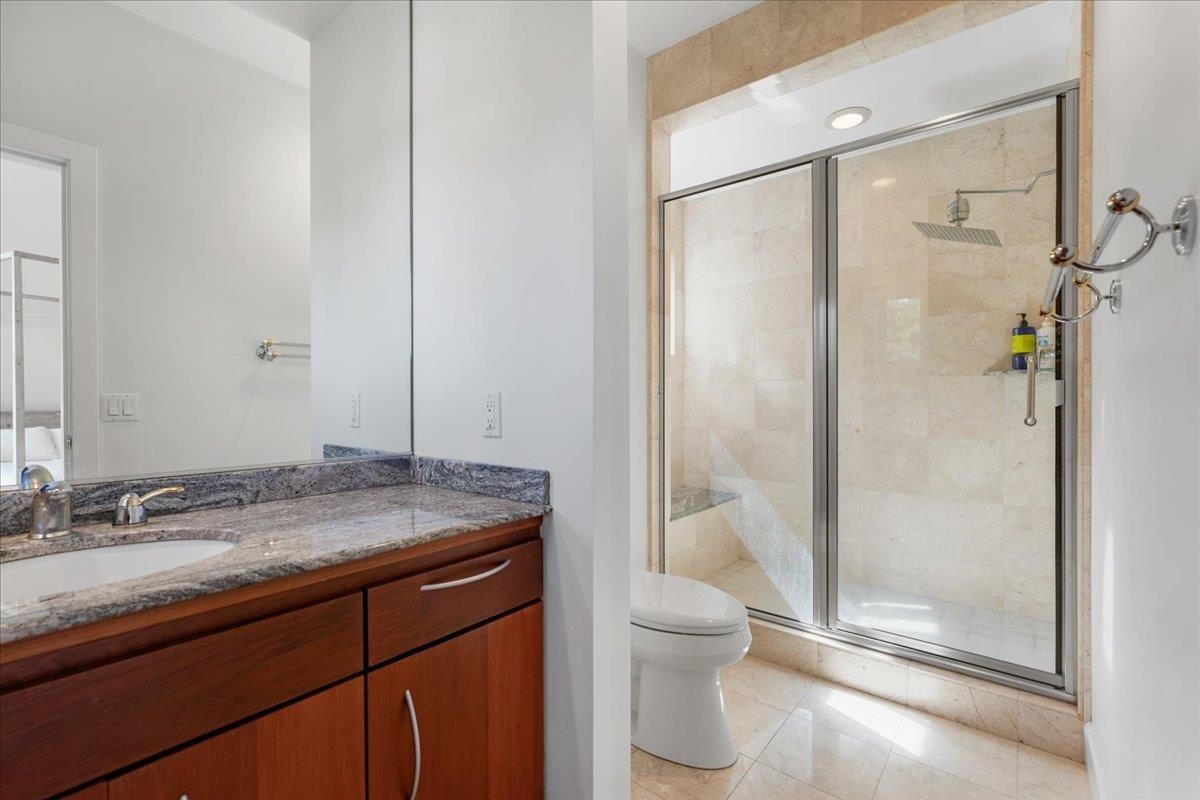 735 Siskiyou Lake Blvd