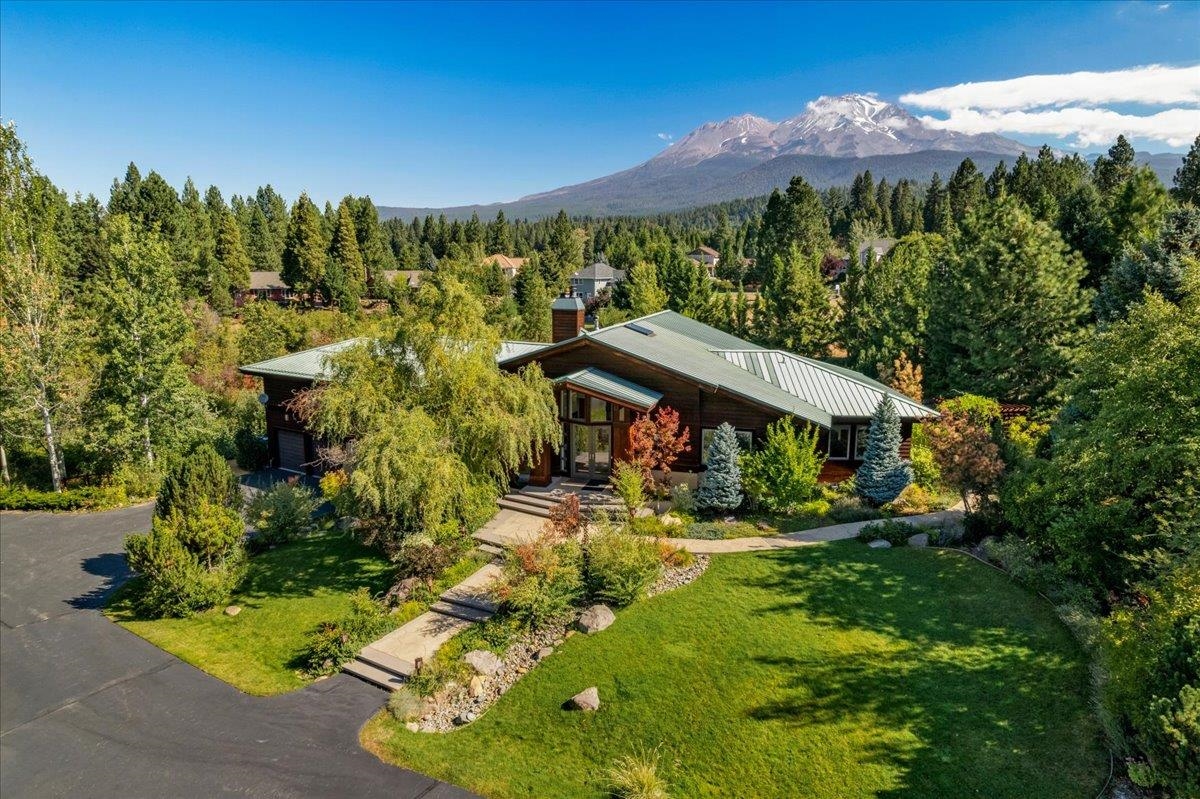 735 Siskiyou Lake Blvd