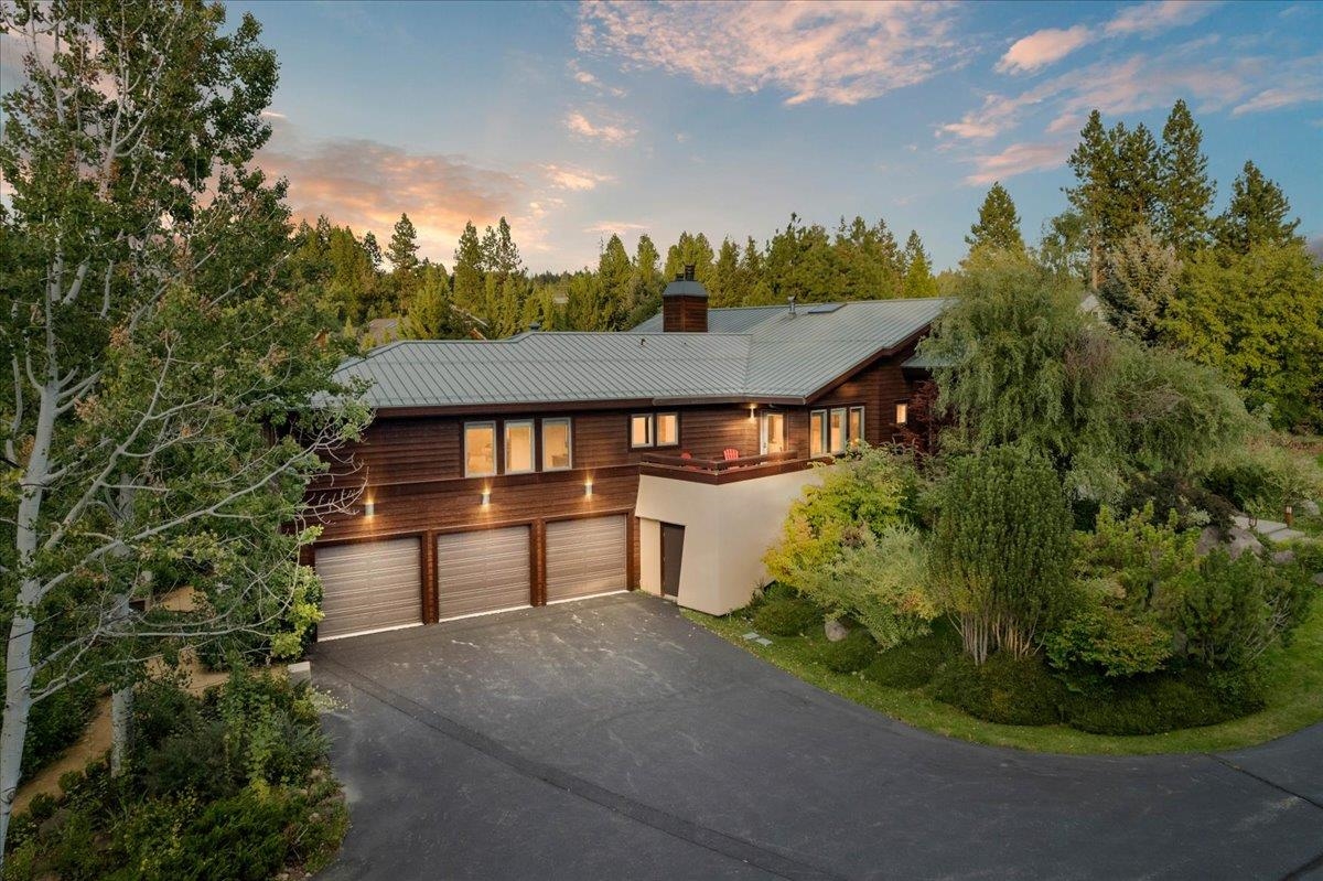 735 Siskiyou Lake Blvd