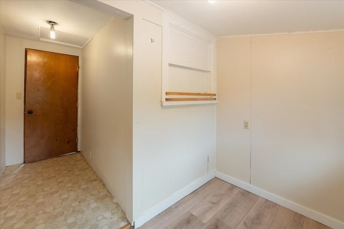 1435 State Highway 263