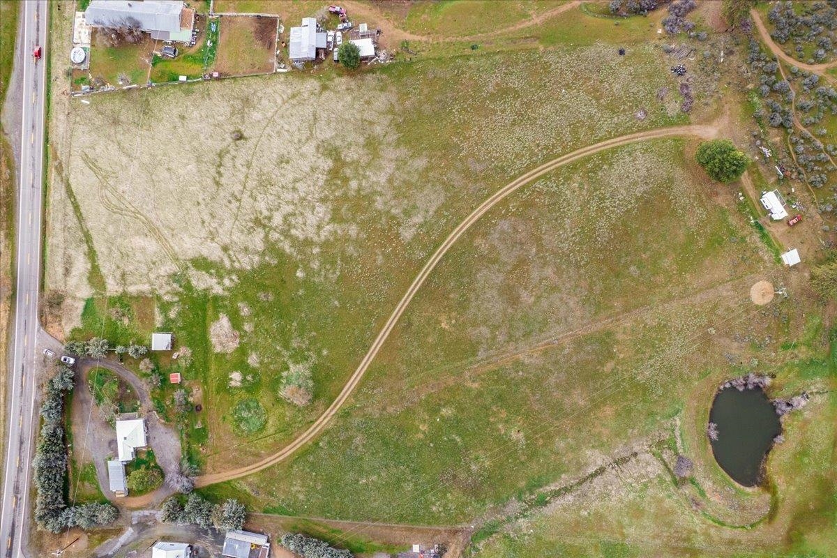 1435 State Highway 263