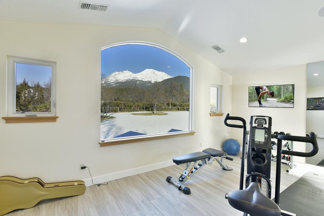 1395 Northridge Dr