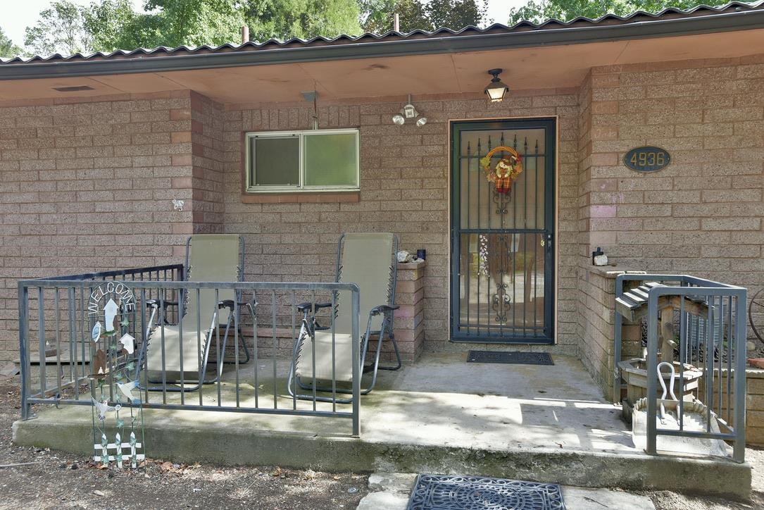 4936 Masson Dr