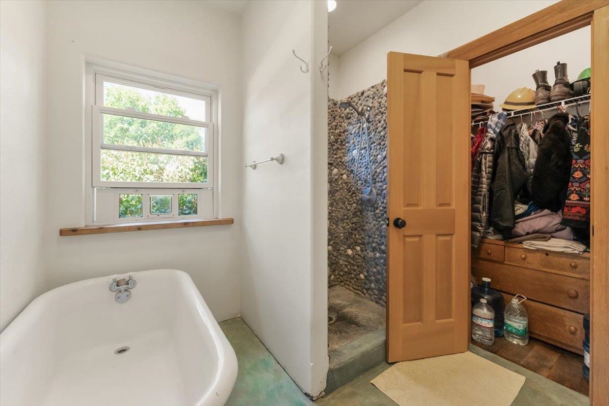 8733 Bunny Lane