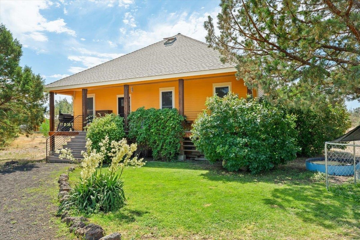 8733 Bunny Lane