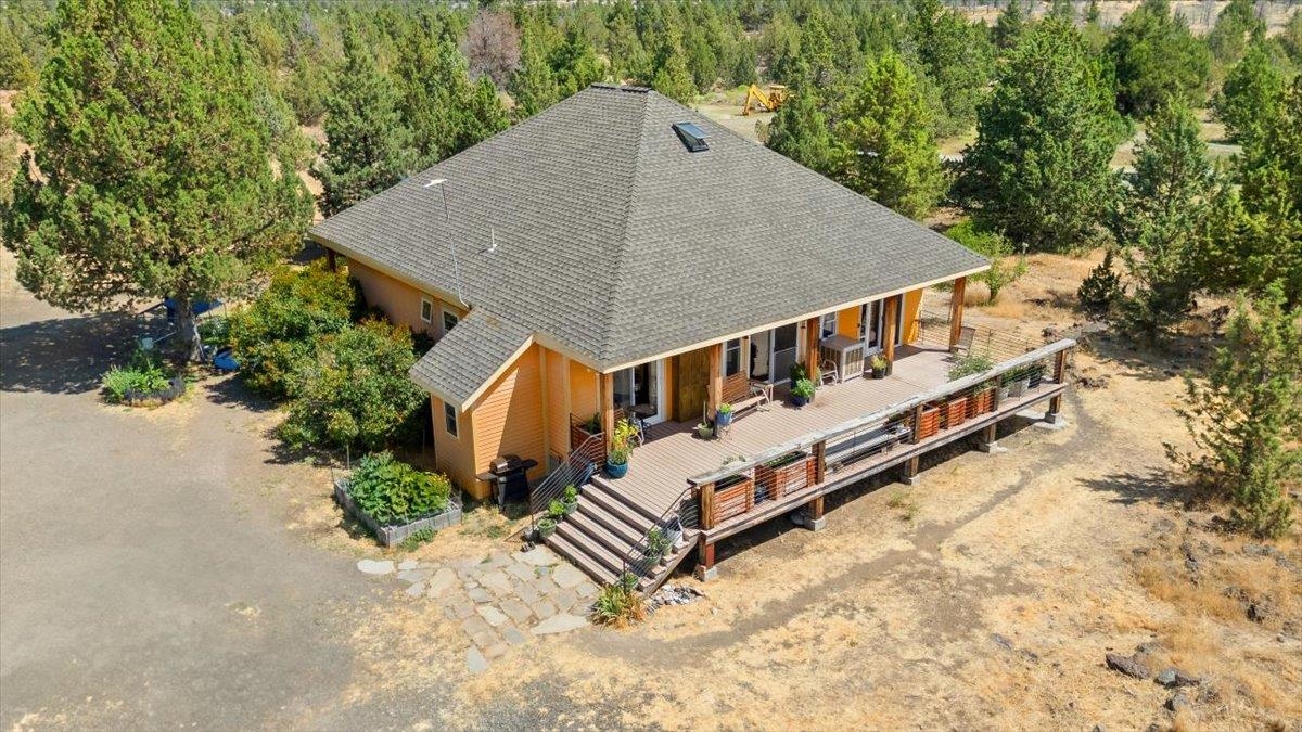 8733 Bunny Lane
