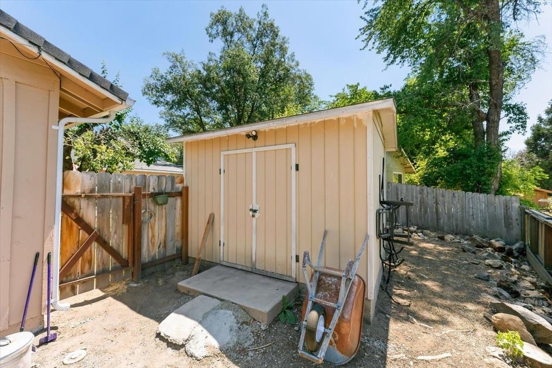 718 Buena Vista Ct