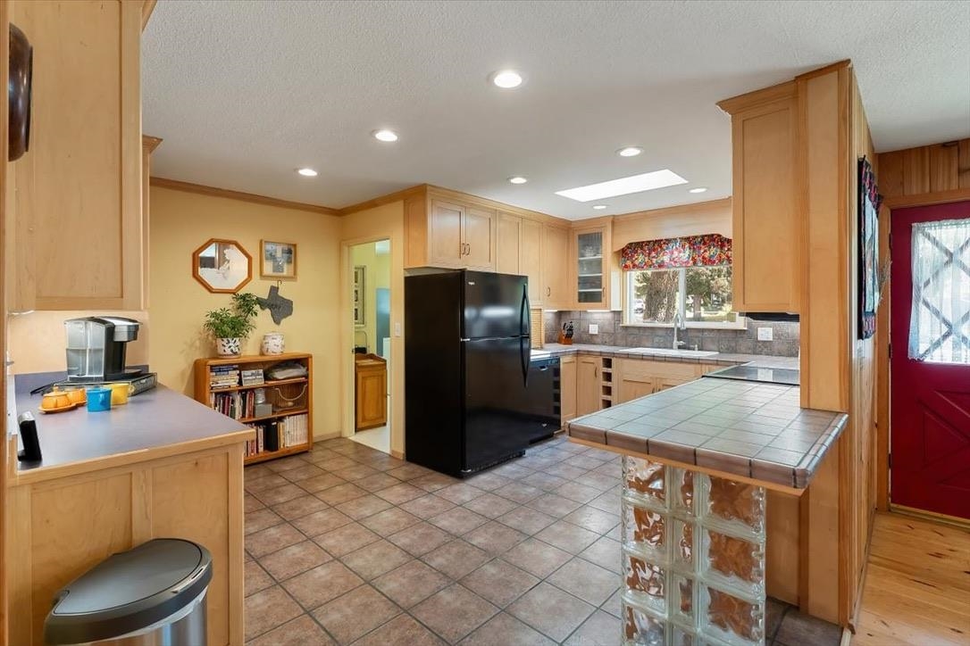 718 Buena Vista Ct