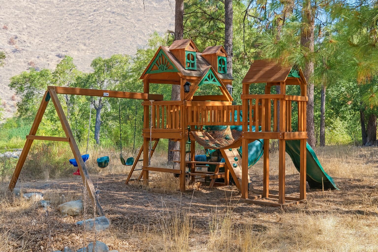 11601 Klamath River Rd