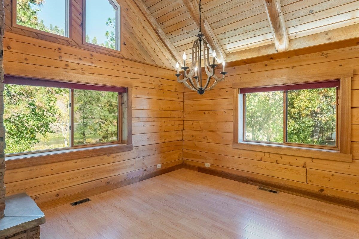 11601 Klamath River Rd