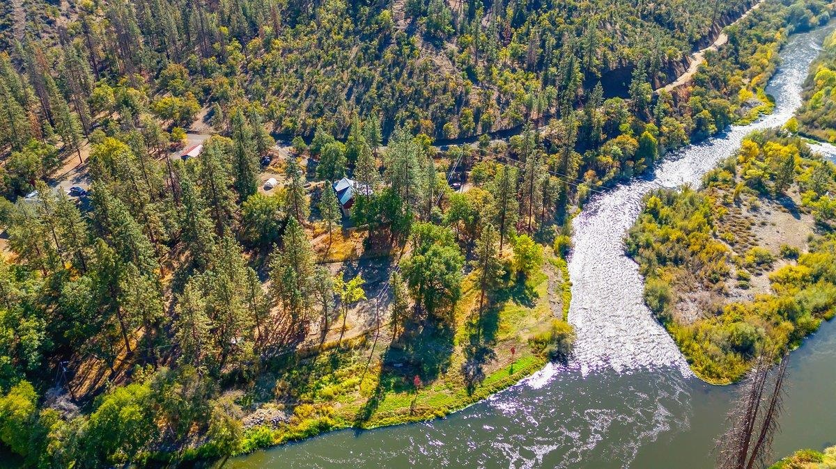 11601 Klamath River Rd